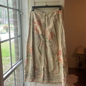 VINTAGE RALPH LAUREN 100% linen Women’s Size 12 Floral Midi Button Skirt
